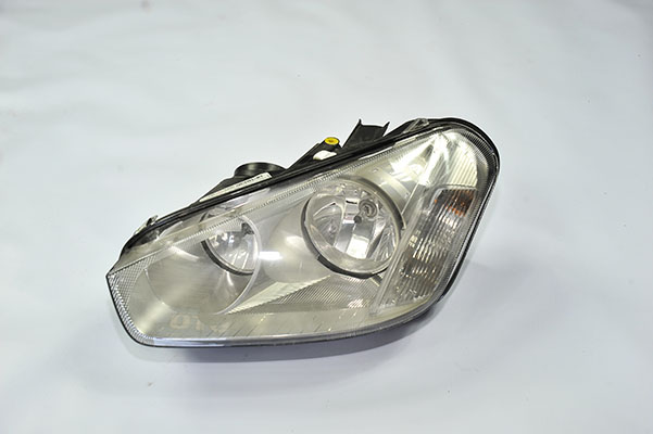 ford cıkma yedek c.max sol düz far b